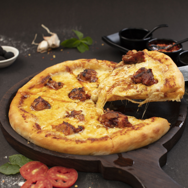 Piro Pizza आभास नेपालीपनको - Image 2